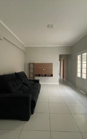 Apartamento para alugar com 118m², 3 quartos e sem vaga