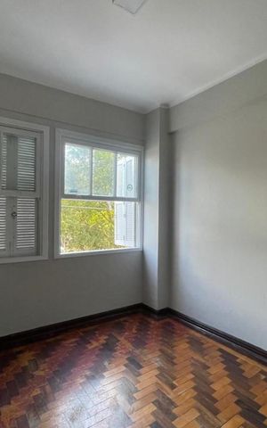 Apartamento para alugar com 118m², 3 quartos e sem vaga