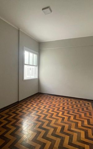 Apartamento para alugar com 118m², 3 quartos e sem vaga