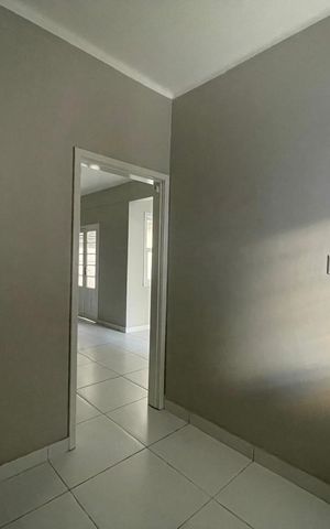 Apartamento para alugar com 118m², 3 quartos e sem vaga