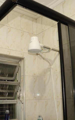 Casa à venda com 160m², 3 quartos e 3 vagasBanheiro social