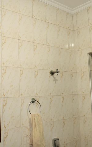 Casa à venda com 160m², 3 quartos e 3 vagasBanheiro social