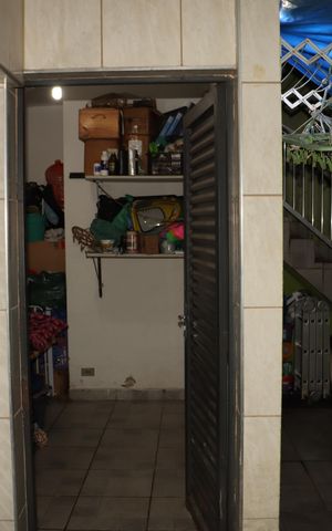 Casa à venda com 160m², 3 quartos e 3 vagasÁrea de serviço