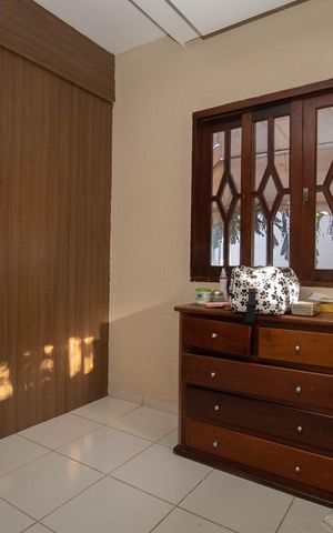 Casa de condomínio para alugar com 460m², 5 quartos e 4 vagas Casa de condomínio para alugar com 460m², 5 quartos e 4 vagasSuíte