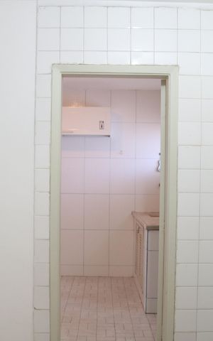 Apartamento à venda com 74m², 3 quartos e 1 vagaÁrea de Serviço