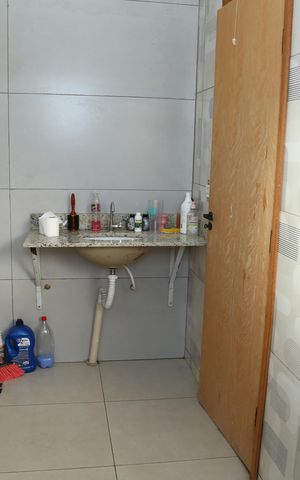 Casa à venda com 415m², 4 quartos e 6 vagasBanheiro da Suíte 1