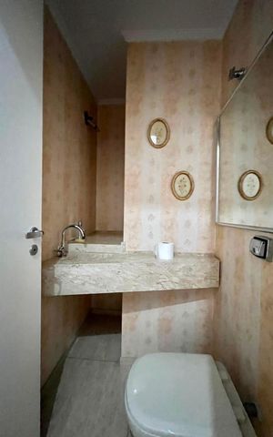 Apartamento para alugar com 140m², 3 quartos e 2 vagas Apartamento para alugar com 140m², 3 quartos e 2 vagasLavabo