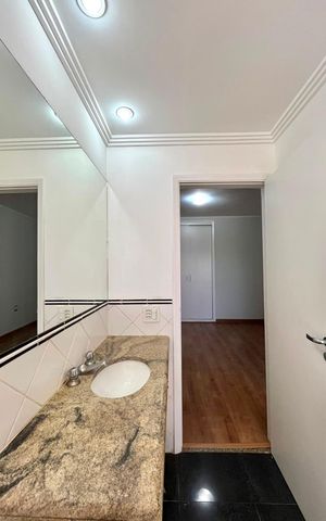 Apartamento para alugar com 140m², 3 quartos e 2 vagas Apartamento para alugar com 140m², 3 quartos e 2 vagasBanheiro da Suíte