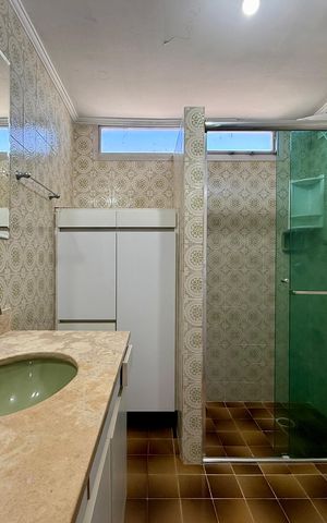 Apartamento à venda com 114m², 3 quartos e 1 vaga Apartamento à venda com 114m², 3 quartos e 1 vagaBanheiro