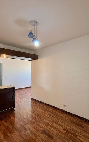 Apartamento à venda com 114m², 3 quartos e 1 vaga Apartamento à venda com 114m², 3 quartos e 1 vagaSala