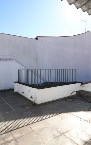 Casa para alugar com 168m², 2 quartos e 1 vagaÁrea de Serviço