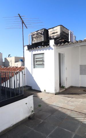 Casa para alugar com 168m², 2 quartos e 1 vagaÁrea de Serviço