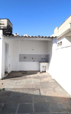 Casa para alugar com 168m², 2 quartos e 1 vagaÁrea de Serviço