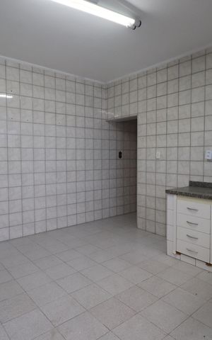 Casa para alugar com 168m², 2 quartos e 1 vagaCozinha