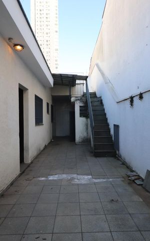 Casa para alugar com 168m², 2 quartos e 1 vagaQuintal
