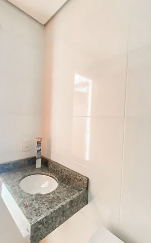 Apartamento à venda com 46m², 2 quartos e 1 vaga Apartamento à venda com 46m², 2 quartos e 1 vagaBanheiro