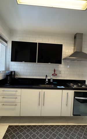 Apartamento à venda com 113m², 3 quartos e 3 vagas Apartamento à venda com 113m², 3 quartos e 3 vagasCozinha