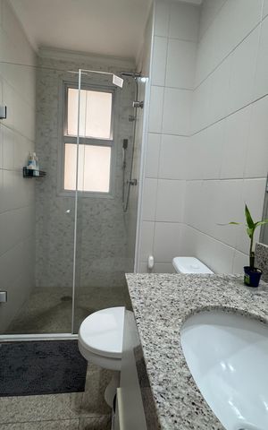Apartamento à venda com 113m², 3 quartos e 3 vagas Apartamento à venda com 113m², 3 quartos e 3 vagasBanheiro 2