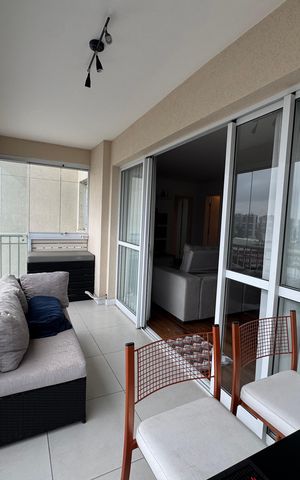 Apartamento à venda com 113m², 3 quartos e 3 vagas Apartamento à venda com 113m², 3 quartos e 3 vagasVaranda