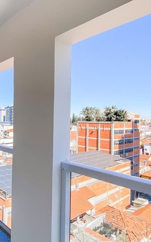 Apartamento à venda com 72m², 2 quartos e 1 vaga Apartamento à venda com 72m², 2 quartos e 1 vagaVaranda