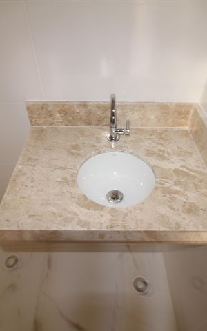 Apartamento à venda com 32m², 2 quartos e sem vagaBanheiro