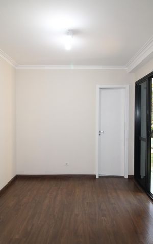 Apartamento à venda com 100m², 3 quartos e 3 vagasQuarto 2