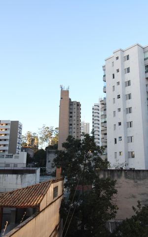 Apartamento à venda com 100m², 3 quartos e 3 vagasQuarto 2 - Varanda