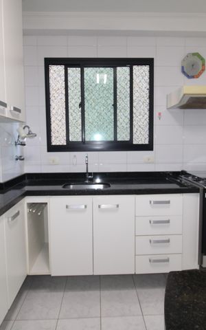 Apartamento à venda com 100m², 3 quartos e 3 vagasCozinha / Área de Serviço