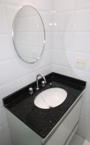 Apartamento à venda com 100m², 3 quartos e 3 vagasQuarto 2 - Banheiro