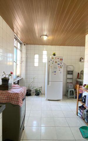 Casa à venda com 120m², 2 quartos e 1 vaga