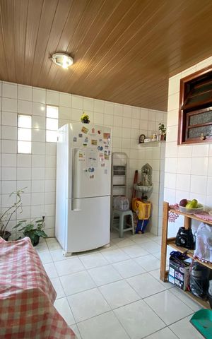 Casa à venda com 120m², 2 quartos e 1 vaga