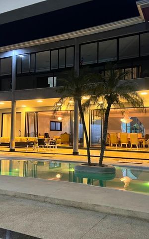 Casa à venda com 900m², 5 quartos e 12 vagas