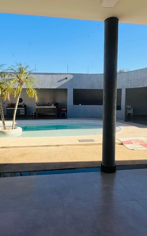 Casa à venda com 900m², 5 quartos e 12 vagas
