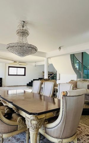 Casa à venda com 900m², 5 quartos e 12 vagas
