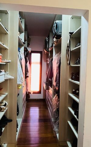 Casa à venda com 900m², 5 quartos e 12 vagas