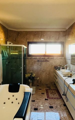 Casa à venda com 900m², 5 quartos e 12 vagas