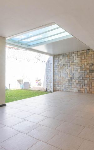 Casa à venda com 291m², 4 quartos e 3 vagas