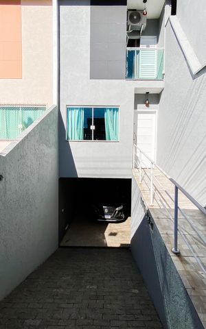 Casa à venda com 125m², 2 quartos e 3 vagas Casa à venda com 125m², 2 quartos e 3 vagasGaragem