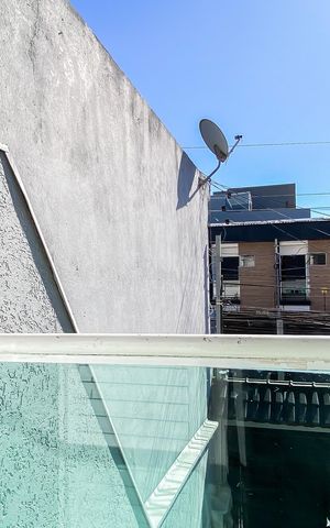 Casa à venda com 125m², 2 quartos e 3 vagas Casa à venda com 125m², 2 quartos e 3 vagasVaranda
