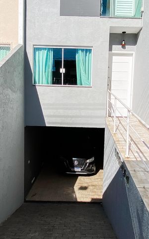 Casa à venda com 125m², 2 quartos e 3 vagas Casa à venda com 125m², 2 quartos e 3 vagasGaragem