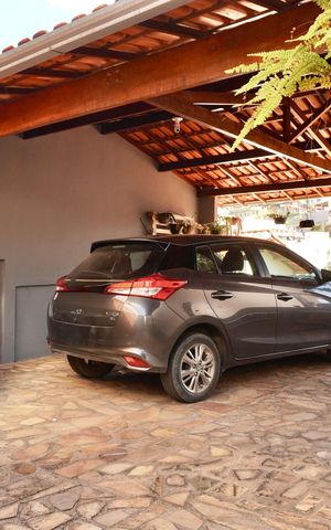 Casa à venda com 313m², 5 quartos e 3 vagas Casa à venda com 313m², 5 quartos e 3 vagasGaragem