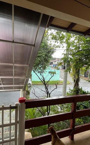 Casa para alugar com 150m², 3 quartos e 2 vagas