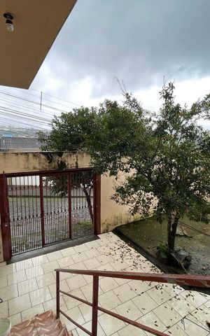 Casa para alugar com 150m², 3 quartos e 2 vagas