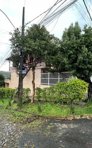 Casa para alugar com 150m², 3 quartos e 2 vagas