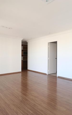 Apartamento para alugar com 126m², 4 quartos e 2 vagasSala
