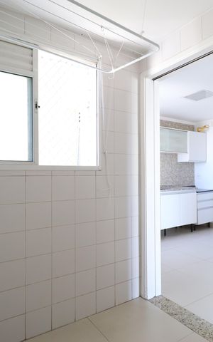 Apartamento para alugar com 126m², 4 quartos e 2 vagasÁrea de Serviço