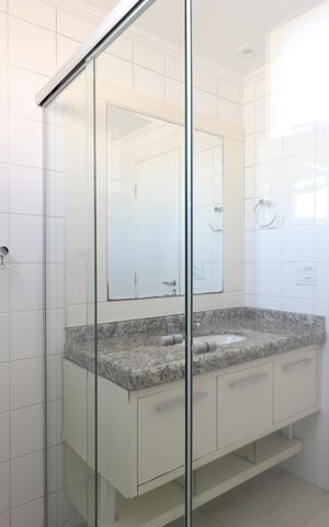Apartamento para alugar com 126m², 4 quartos e 2 vagasBanheiro da Suíte 1