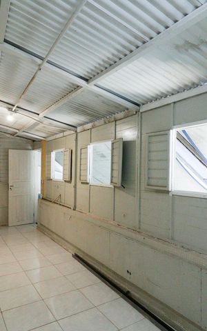 Casa à venda com 350m², 6 quartos e 5 vagas