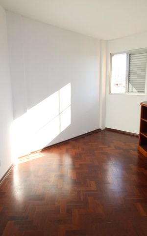 Apartamento para alugar com 105m², 3 quartos e 1 vagaSuíte