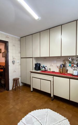 Casa para alugar com 185m², 3 quartos e 2 vagas Casa para alugar com 185m², 3 quartos e 2 vagasCozinha